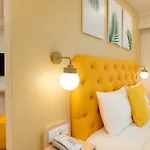 Bloom Hotel Sg Highway
