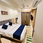 Hotel Royal Square