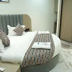 Hotel M Town
