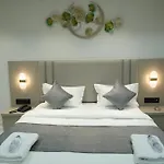 Hotel M Town