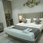 Hotel M Town