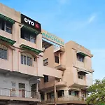 Hotel O Kanchan Palace