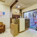 Hotel O Royal