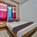 Hotel O Nik Palace