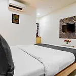 Hotel O Veejay