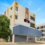 Collection O Ahmedabad Airport Formerly Hotel Runway Inn