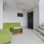 Green Tree Hotel