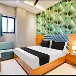 Hotel Pacific View