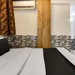 Hotel O Kanchan Palace