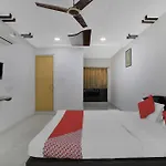 Hotel O Rudra Palace