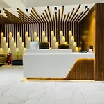 Hotel The 19