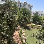 3Bhk Luxury Ac Apartment Sg-Satellite-Prahalad-Anand Nagar Road