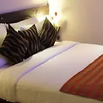 Hotel Takshashila
