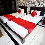 Oyo Rooms Gandhi Ashram Road