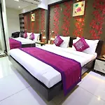 Oyo Rooms Usmanpura Ashram Road
