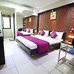 Oyo Rooms Usmanpura Ashram Road