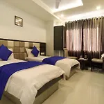 Zo Rooms Ashram Road Paldi