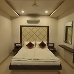 Zo Rooms Ashram Road Paldi