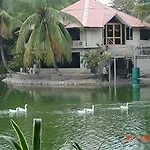 Greenwoods Lake Resort & Spa