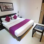 Oyo 1287 Hotel Corporate Residency
