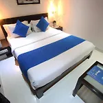 Oyo 1287 Hotel Corporate Residency