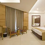 Hotel Rezaas