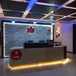 Hotel Maple Inn