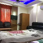 Hotel Rajratna