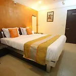 Hotel Signature
