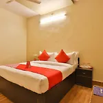 Oyo 11427 Hotel Kalyan