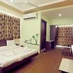Hotel Avion Inn