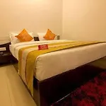 Oyo Rooms Ashram Road II