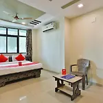 Oyo 11450 Hotel Balaji