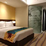 Duet Hotel, Ahmedabad