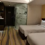 Duet Hotel, Ahmedabad