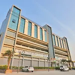 Hotel Hill Park By Sky Stays