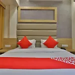 Hotel Acme By Sky Stays