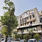 Oyo 12229 Hotel Sarvagya