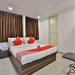 Oyo 12229 Hotel Sarvagya