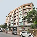 Oyo 4938 Hotel Dev Aadi