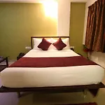 Oyo 2485 Hotel Kalash Inn