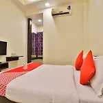 Oyo 6684 Hotel Park Sangam