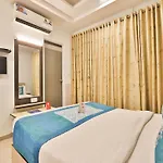 Oyo 3914 Hotel Legend