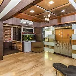 Fabhotel La 365 Navrangpura