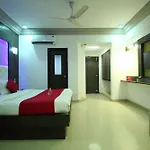 Oyo Rooms Gurdwara Sg Highway 2