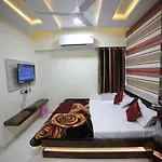 Hotel Red Apple
