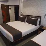 Hotel Maan Residency