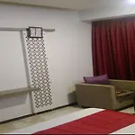 Hotel Maple Inn