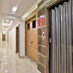 Oyo 13032 Shiv Sagar Palace