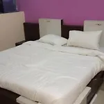 Hotel Swell
